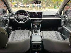 Volkswagen Tiguan L 330TSI Automatic FWD R-Line Comfort Edition - photo 9