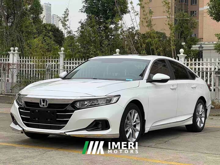 Honda Accord 260TURBO Luxury Edition