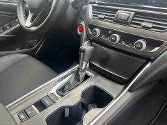 Honda Accord 260TURBO Luxury Edition - photo 12