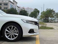 Honda Accord 260TURBO Luxury Edition - photo 19