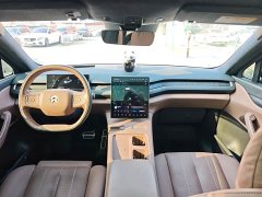 NIO ES8 75kWh - ფოტო 9