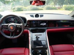 Porsche Panamera E-Hybrid Panamera 4 E-Hybrid Executive Extended Edition 2.9T - photo 11