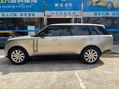 Land Rover Range Rover 3.0L V6 400PS Extended Wheelbase Prestige Edition - фото 4