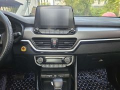 Kia Sportage 2.0L Automatic Smart Luxury Edition - ფოტო 16