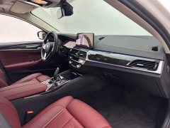 BMW 5 Series Facelift 530Li Luxury Edition Premium Package - ფოტო 11