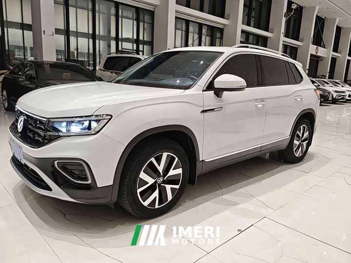 Volkswagen Taos 280TSI FWD Luxury Plus Advanced Edition - автомобиль из Китая