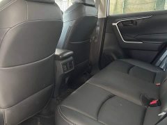 Toyota RAV4 2.0L CVT FWD Urban Edition - photo 7