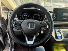 Honda Odyssey 2.0L e:HEV Luxury - ფოტო 11