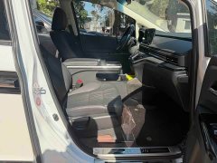 Honda Odyssey 2.0L e:HEV Luxury - ფოტო 19