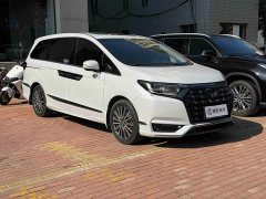 Honda Odyssey 2.0L e:HEV Luxury - ფოტო 3