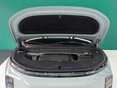 Li Auto L6 Max Smart Refresh Edition - ფოტო 3