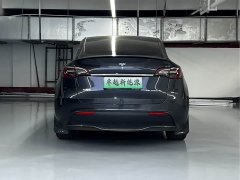 Tesla Model Y Rear-Wheel Drive - photo 11