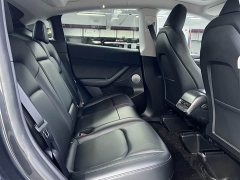 Tesla Model Y Rear-Wheel Drive - photo 5
