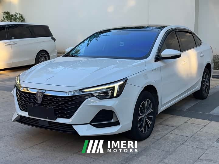 SAIC Roewe i6 MAX New Energy EV 500 Panoramic Roof Special Edition - car from China