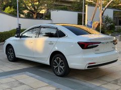 SAIC Roewe i6 MAX New Energy EV 500 Panoramic Roof Special Edition - photo 4