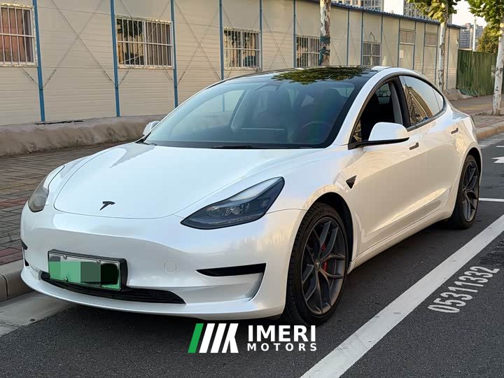 Tesla Model 3 Rear-Wheel Drive