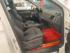 Audi Q5L 45 TFSI Luxury Sport - photo 9