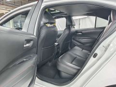 Toyota Corolla Hybrid 1.8H E-CVT Luxury - ფოტო 13