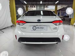 Toyota Corolla Hybrid 1.8H E-CVT Luxury - ფოტო 7