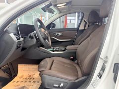 BMW 3 Series 320Li M Sport Package - ფოტო 4