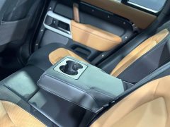Land Rover Defender 110 3.0T P400 X-DYNAMIC HSE - ფოტო 16