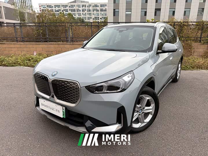 BMW iX1 eDrive25L X Design Package - автомобиль из Китая