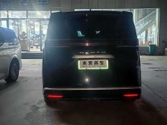 Denza D9 DM-i 1050 Premium - ფოტო 8