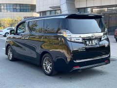 Toyota Vellfire Crown Hybrid 2.5L HV Luxury Edition - фото 6