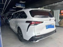 Toyota Gravia 2.5L Hybrid Luxury - фото 8