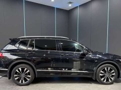 Volkswagen Tiguan L 330TSI Automatic FWD R-Line Comfort Edition - photo 5