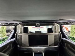 Lexus LM 300h Four-Seat Royal Edition - ფოტო 17