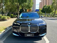 BMW 7 Series 735Li M Sport Package - ფოტო 2