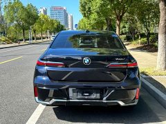 BMW 7 Series 735Li M Sport Package - ფოტო 3