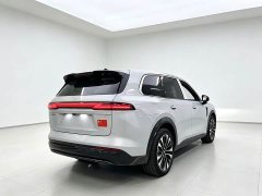 Wuling Huajing S 235km AWDDeluxe - ფოტო 3