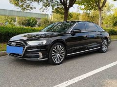 Audi A8 A8L 50 TFSI quattro Comfort - фото 1