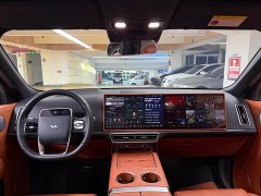 Li Auto L9 Pro - ფოტო 4