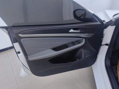 Volkswagen Lingdu L 280TSI DSG Dazzling Red Edition - photo 7