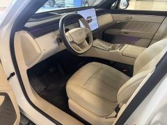 Nio Lerado L90 Max Six-Seater - ფოტო 6