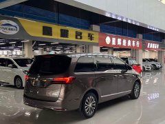 Buick GL8 Land Business Class 652T Luxury - photo 6