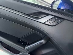 Porsche 911 Carrera 4 3.0T - ფოტო 9