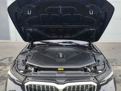 BMW i5 eDrive 35L M Sport Package - ფოტო 12