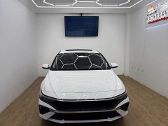 Hyundai Elantra 1.5L CVT Luxury - photo 2