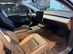 Tesla Model Y Long Range All-Wheel Drive - ფოტო 12
