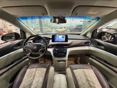 Buick GL8 Land Business Class Comfort Edition - ფოტო 10