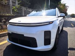 Li Auto L6 Ultra - фото 1
