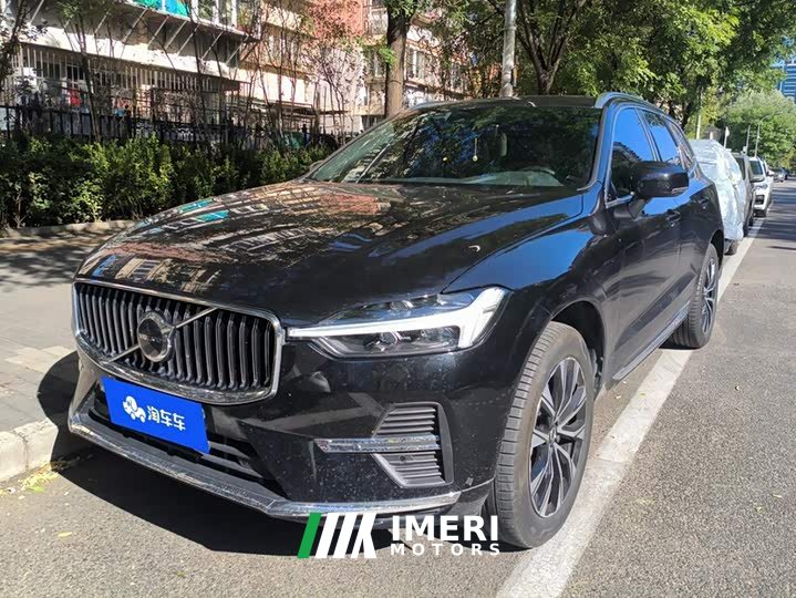 Volvo XC60 B5 AWD Smart Remote Luxury Edition