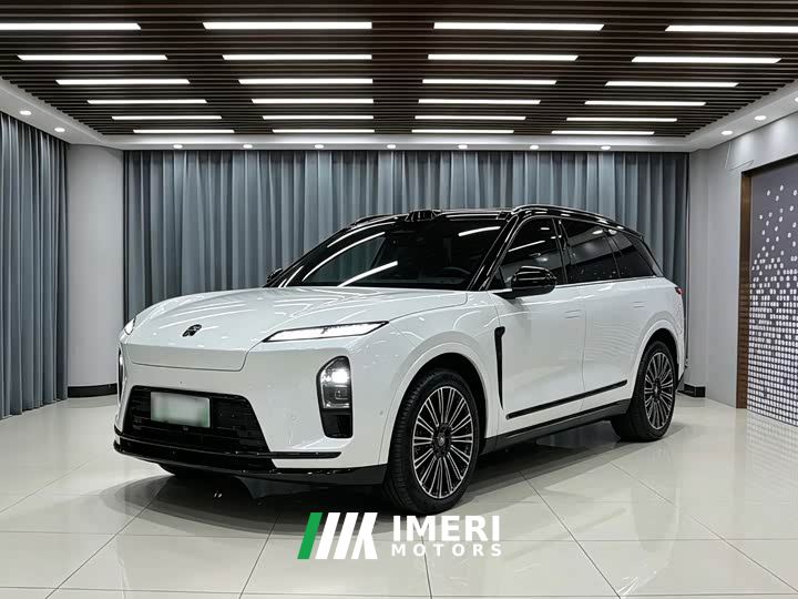 NIO ES8 Six-Seat Executive Luxury Edition