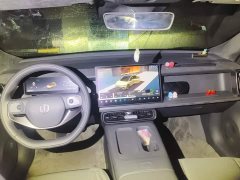 Leapmotor Leapo Lafa5 605 Pro - ფოტო 12