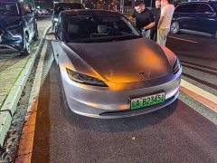 Tesla Model 3 Rear-Wheel Drive - ფოტო 1