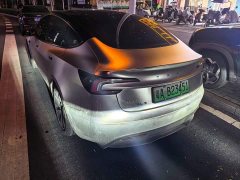 Tesla Model 3 Rear-Wheel Drive - ფოტო 4